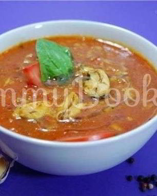 Суп томатный с рисом и мидиями