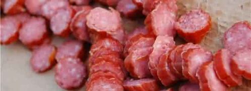 баварский пивной сырный суп с копчеными колбасками. Шаг 17