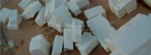 баварский пивной сырный суп с копчеными колбасками. Шаг 22