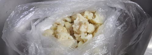 сырный суп с капустой курицей и плавленным сыром. Шаг 4