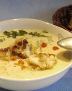 Сырный суп с цветной капустой и сливками