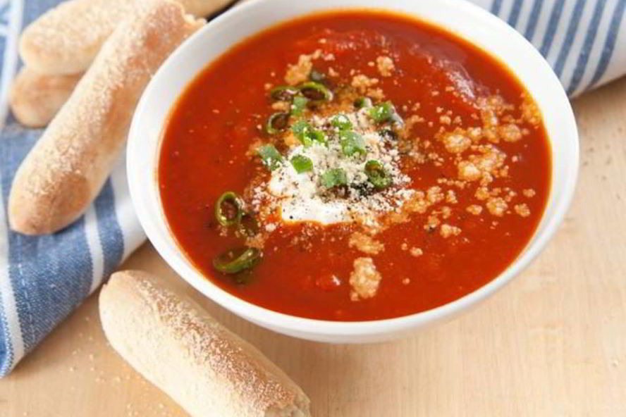 Рецепт томатного супа с рикоттого и пармезанома