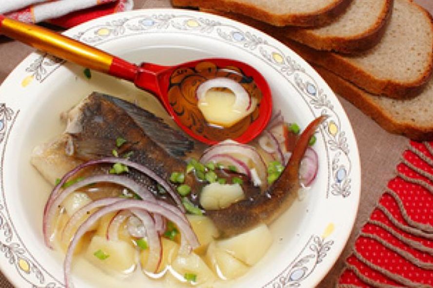 Рецепт наваристой деревенской ухи из окуня