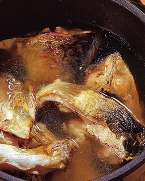 Волжская уха из сазана