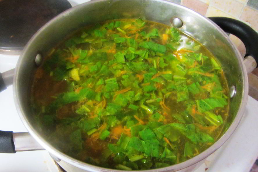 Рецепт весеньего супа со шпинатом