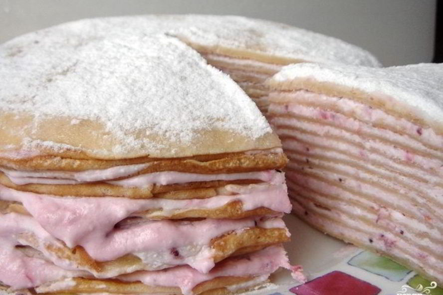 Рецепт блинчиков с творогом и клубникой