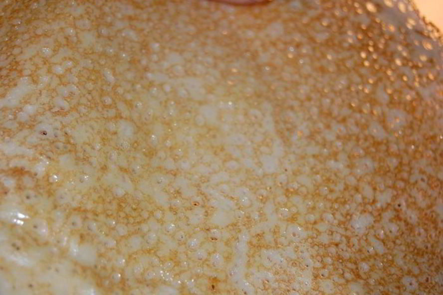 Рецепт блинов дрожжевых универсальных на все случаи жизни