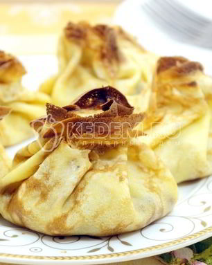 Блины с курицей и грибами