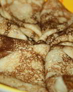 Нежные тонкие блинчики на кефире