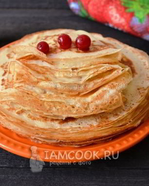 Постные тонкие блины с дырочками