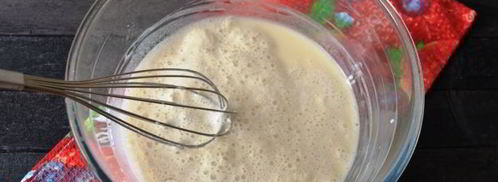 постные тонкие блины с дырочками. Шаг 12