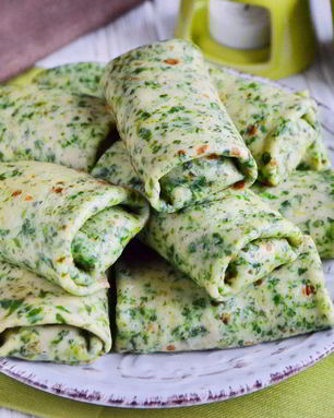 Шпинатные блины с печенью