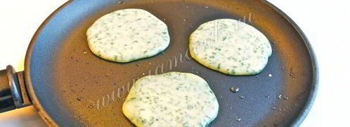 закусочные блинчики с подкопченным лососем. Шаг 4