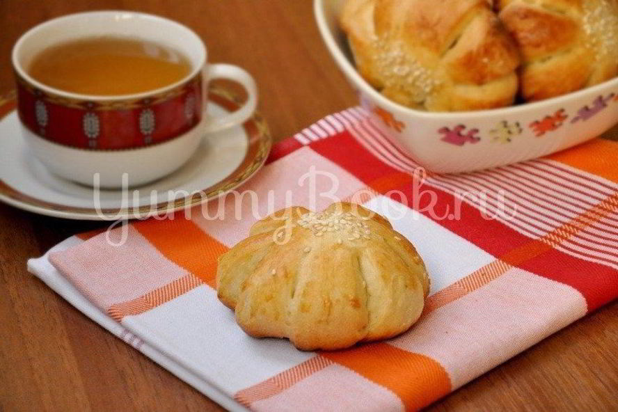 Рецепт булочек с курагого и изюмома