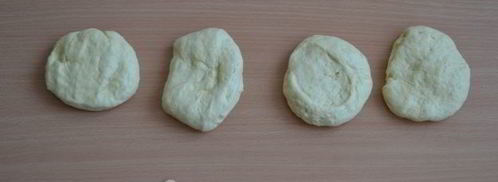 булочки с вишней. Шаг 10