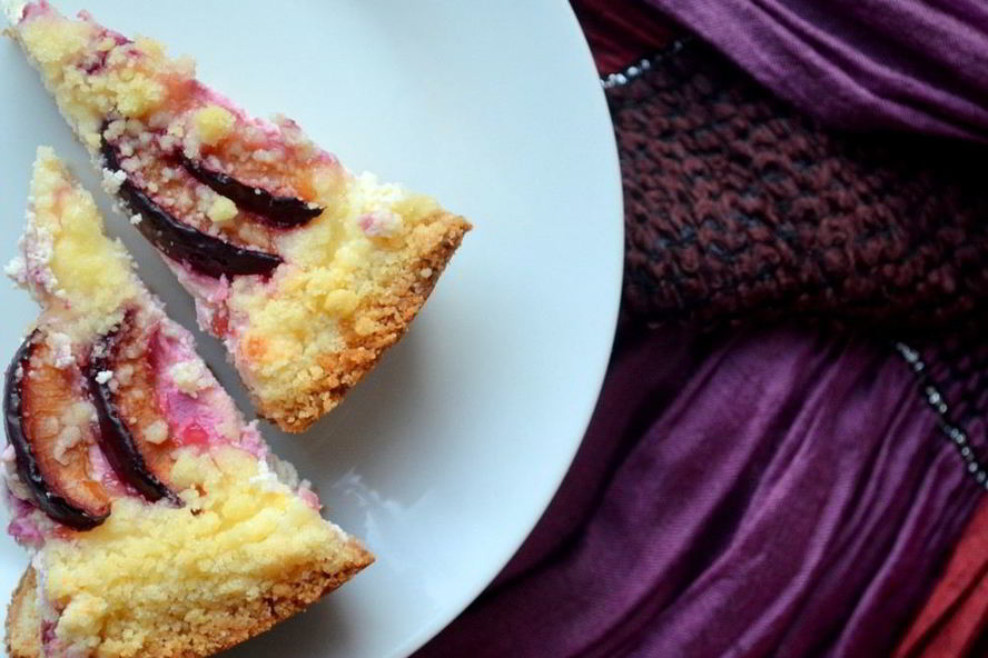 Рецепт королевской ватрушки со сливами