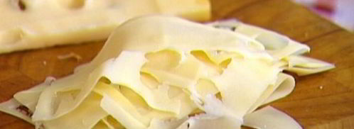 круассаны с сыром, персиком и пармской ветчиной. Шаг 4