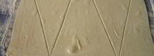 круассаны с земляникой, ежевикой и шоколадом. Шаг 2