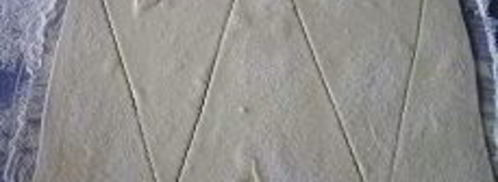 круассаны с земляникой, ежевикой и шоколадом. Шаг 3