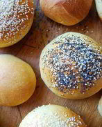 Пышные булочки из дрожжевого теста