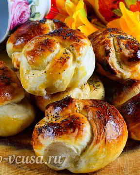 Сладкие булочки из дрожжевого теста