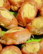 Ватрушки с творогом на сметанно-дрожжевом тесте