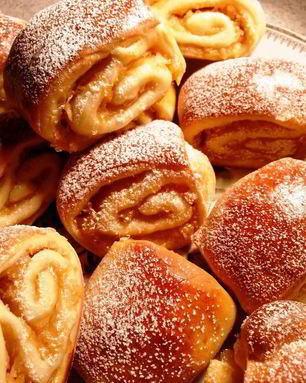 Яблочные булочки