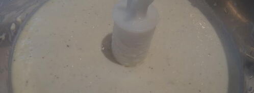 чизкейк с миндальной основой и малиновым топпингом. Шаг 3