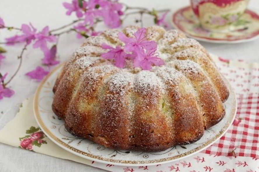 Рецепт кекса с маком и ревенем