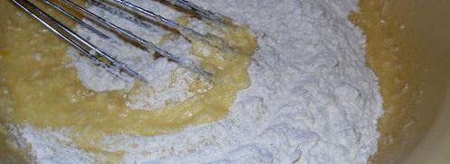 кокосовые кексы с ягодами. Шаг 7