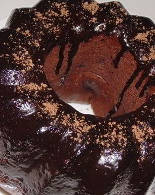 Шоколадно-вишневый кекс