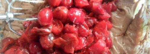 шоколадный кекс с вишней на кефире. Шаг 4