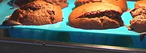 шоколадные капкейки со сливочно-ореховым кремом. Шаг 7