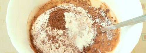 шоколадные кексы с вишней. Шаг 3