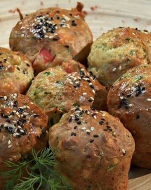 Закусочные кексы из огурцов