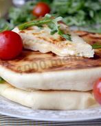 Хачапури с творогом и сыром на сковороде