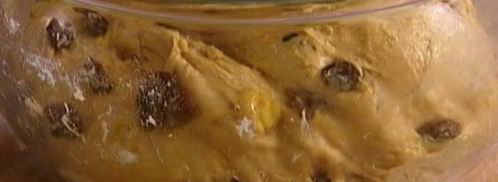 домашний хлеб с корицей и изюмом. Шаг 8