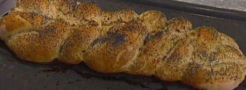 хала с маком. Шаг 9