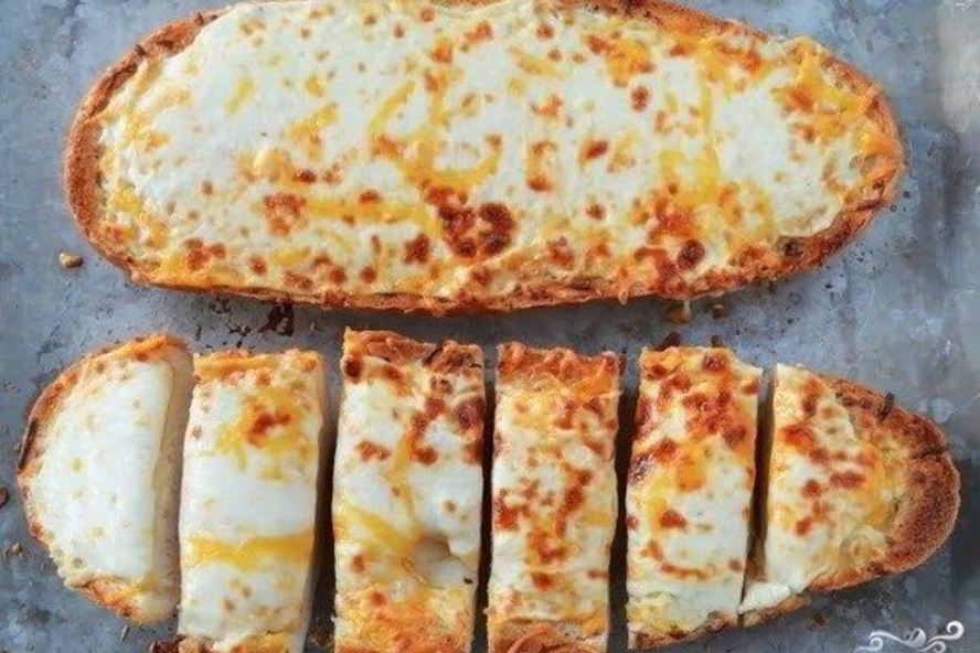 Рецепт хлеба с сырома и чеснокома в духовке