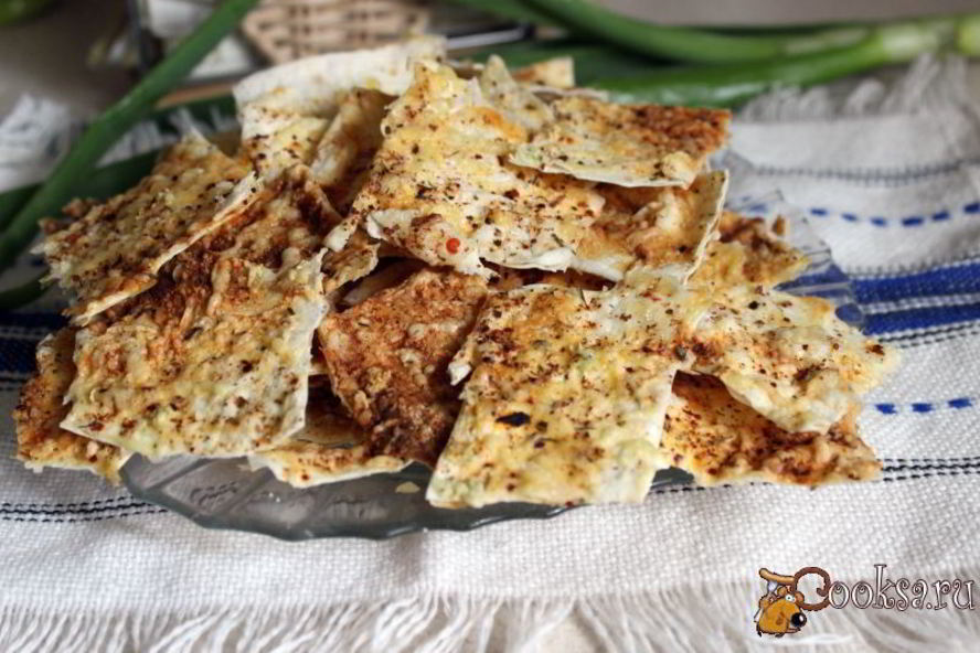Рецепт чипсов из лаваша со сметаной и сыром