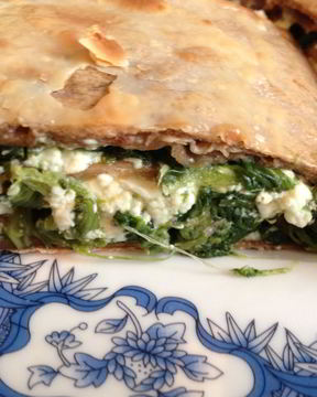 Шпинат в лаваше