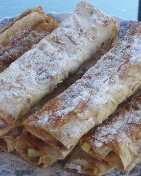 Яблоки в лаваше