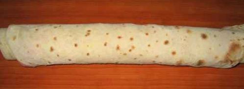 закуска из колбасы в лаваше. Шаг 10
