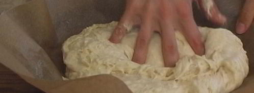 фокачча с черешней. Шаг 5