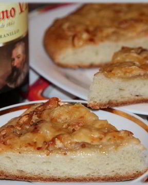 Лепешка с яблоком и сыром