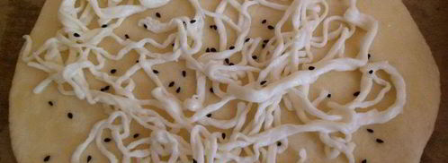 манаиш-лепешки с сыром и кунжутом, заатаром. Шаг 9