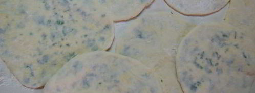 очень сырные лепешки. Шаг 9