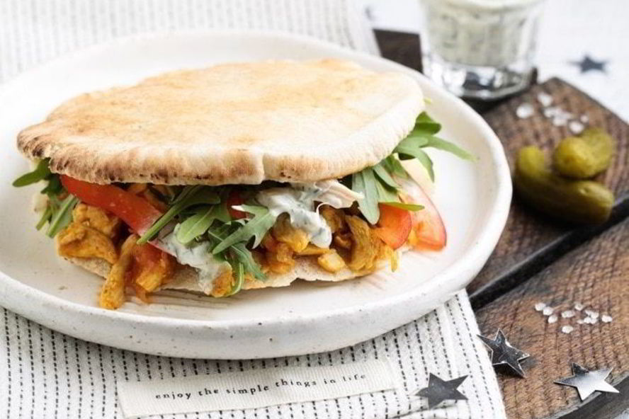 Рецепт питы с курицей, перцем и беконом