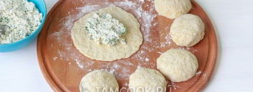 сырные лепешки с начинкой. Шаг 13