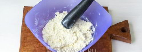 сырные лепешки с начинкой. Шаг 4